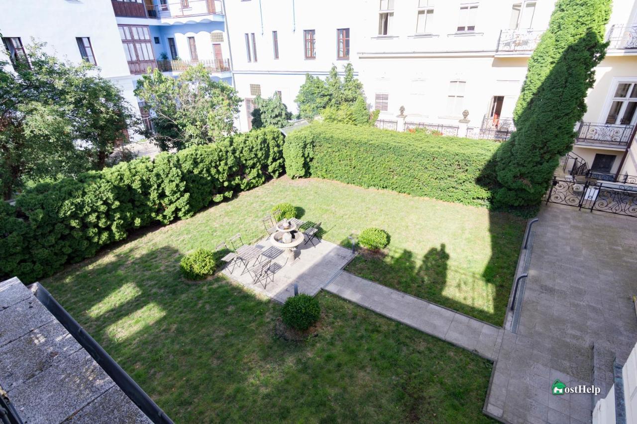 Unique Location With Garden And Terrace Old Town Βίλα Πράγα Εξωτερικό φωτογραφία